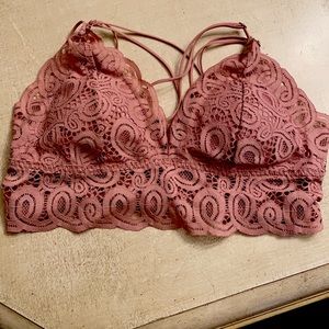 XL Pink Lace Victoria’s Secret Bra